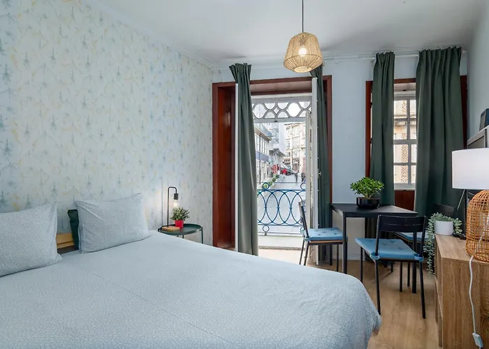 Renovated Feb25 Clerigos Cozy Balcony With Self Check In